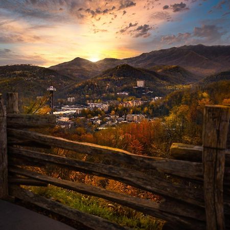 Smoky Mountain Gem Gatlinburg Exterior foto