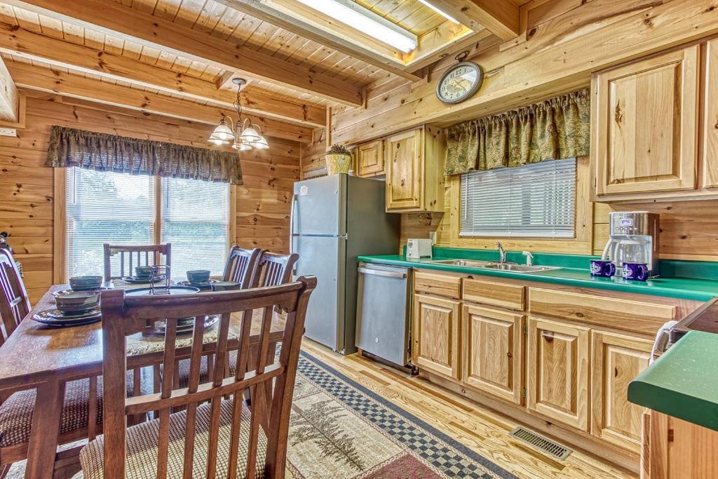 Smoky Mountain Gem Gatlinburg Exterior foto