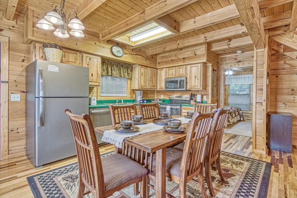 Smoky Mountain Gem Gatlinburg Exterior foto