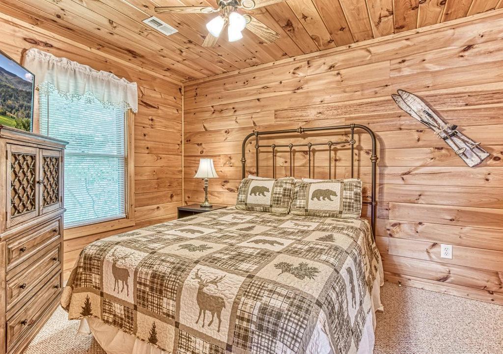 Smoky Mountain Gem Gatlinburg Exterior foto